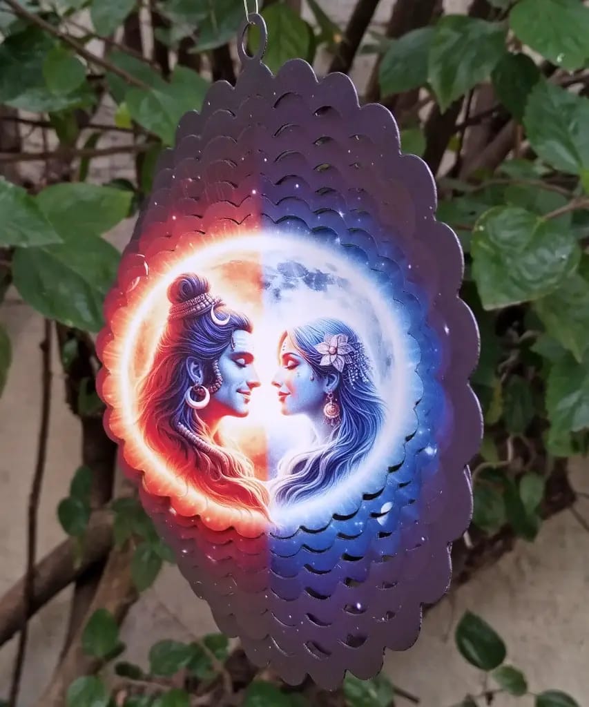 Foto de COLGANTE SOL Y LUNA, SHIVA Y SHAKTI 20 CM. PINTADOS